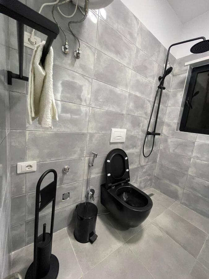 Center Tirana Goldi Apartment מראה חיצוני תמונה
