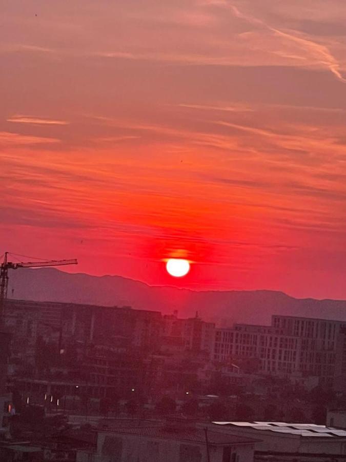 Center Tirana Goldi Apartment מראה חיצוני תמונה